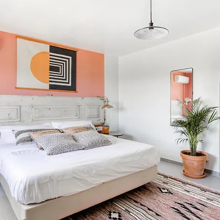 Malacuna Peniche 호텔 3*