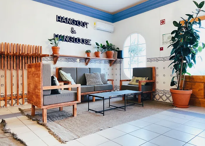 Hotel Malacuna Peniche