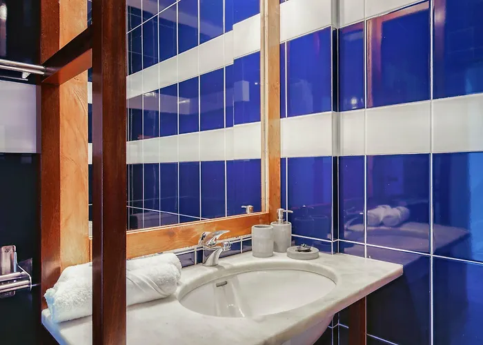 Hotel Malacuna Peniche 3*