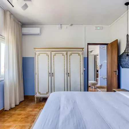 Hotel Malacuna