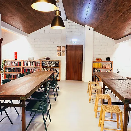 Hotel Malacuna Peniche