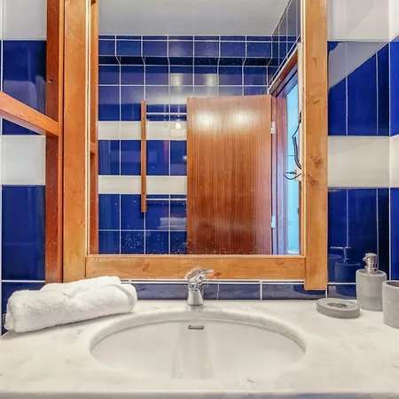 Malacuna Peniche 3* フェレル