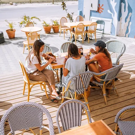 Hotel Malacuna Peniche