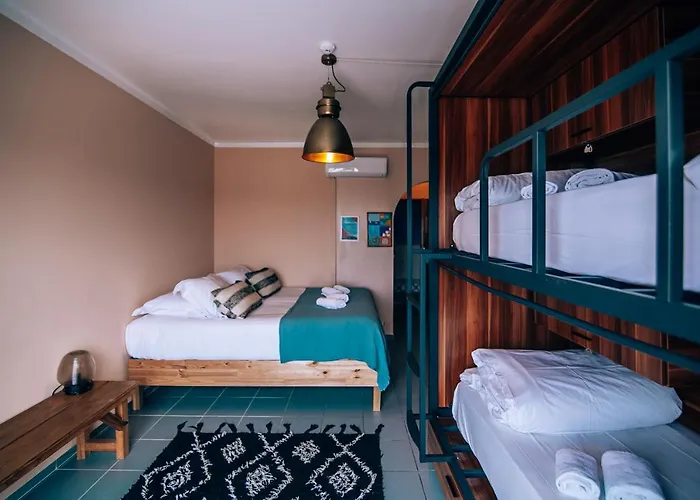 Malacuna Peniche 酒店 费雷尔