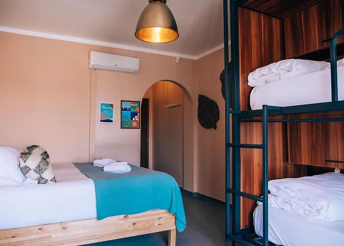 Malacuna Peniche 费雷尔